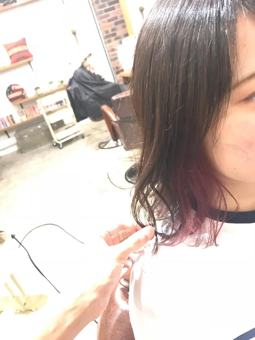 ショート カラー パーマ ヘアアレンジ メンズ キッズ メンズインナーカラー インナーカラー ピンクカラー Forest. -髪質改善-のヘアスタイル
