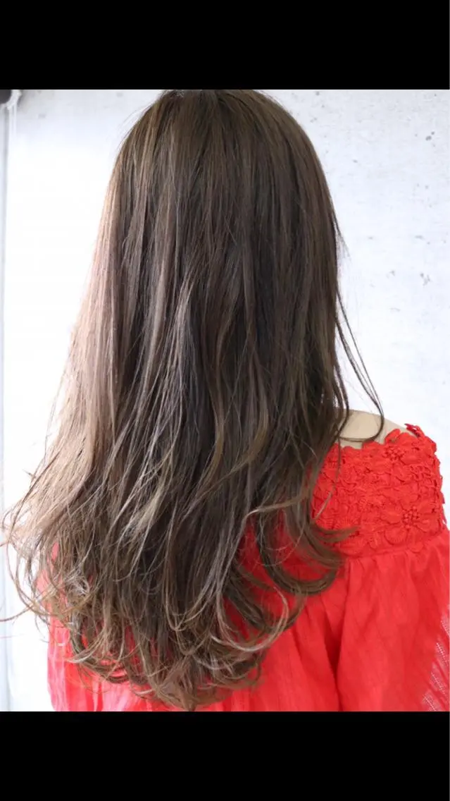 ロング カラー 統括ディレクター kuriのヘアスタイル