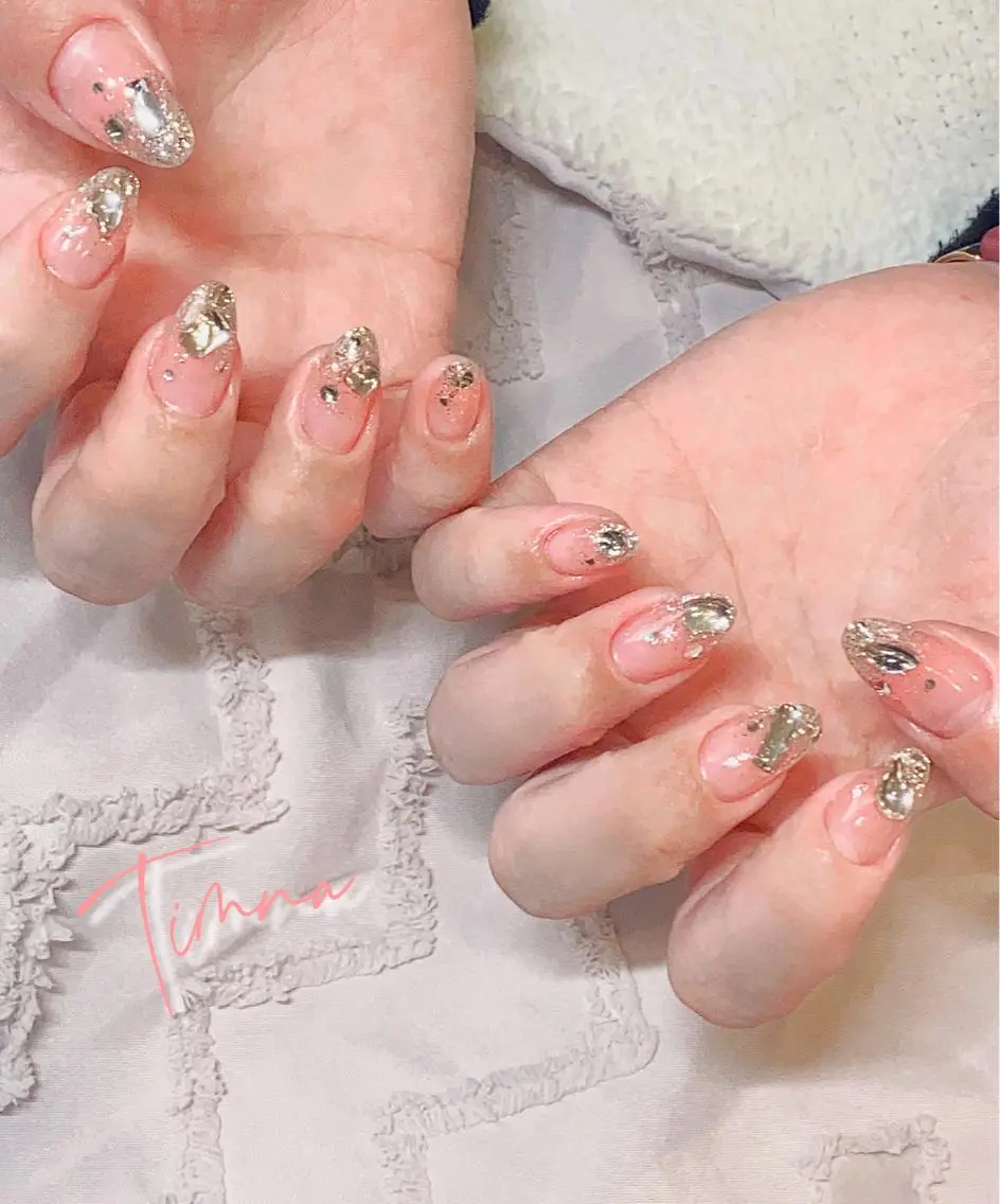 セミロング ハンドネイル NAILSALON 🍔Timna🍟のネイルデザイン