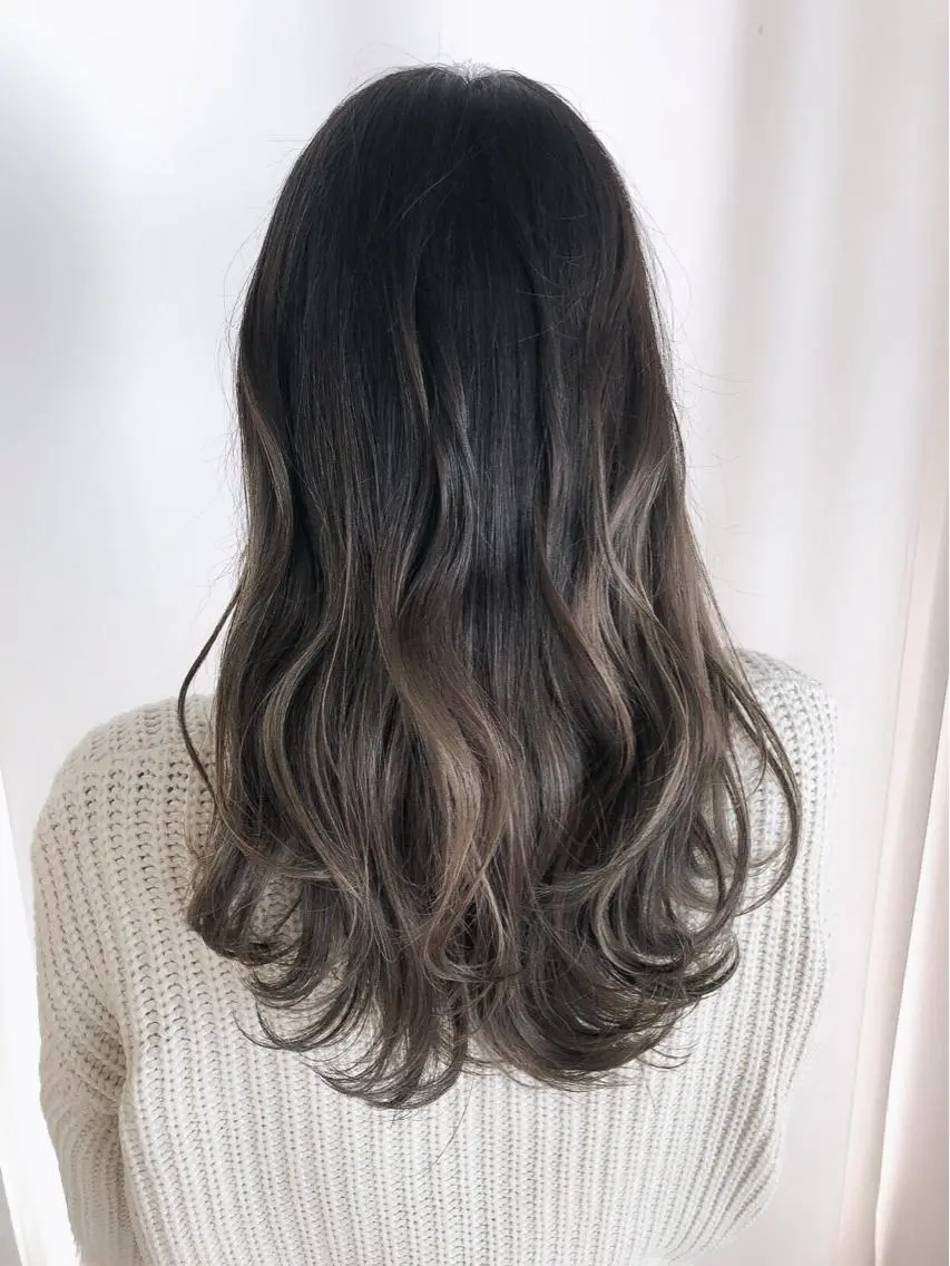 ロング カラー パーマ ヘアアレンジ ネイル マツエク・マツパ アッシュ アッシュグレー アッシュグレージュ バレイヤージュ グラデーションカラー カット ヘアカラー 縮毛矯正 バレイヤージュ 藤沢 ハイライト竹内ケンゴのヘアスタイル