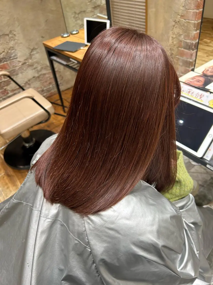 ミディアム カラー パーマ バレイヤージュ ブリーチ ケアブリーチ ダブルカラー ハイライトカラー カット ヘアカラー 縮毛矯正 トリートメント 銀座✨レイヤーカット 顔まわり/坂本亜裟海のヘアスタイル