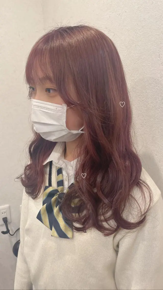 ロング ピンクラベンダー カット 縮毛矯正 トリートメント 北山 巴奈のヘアスタイル