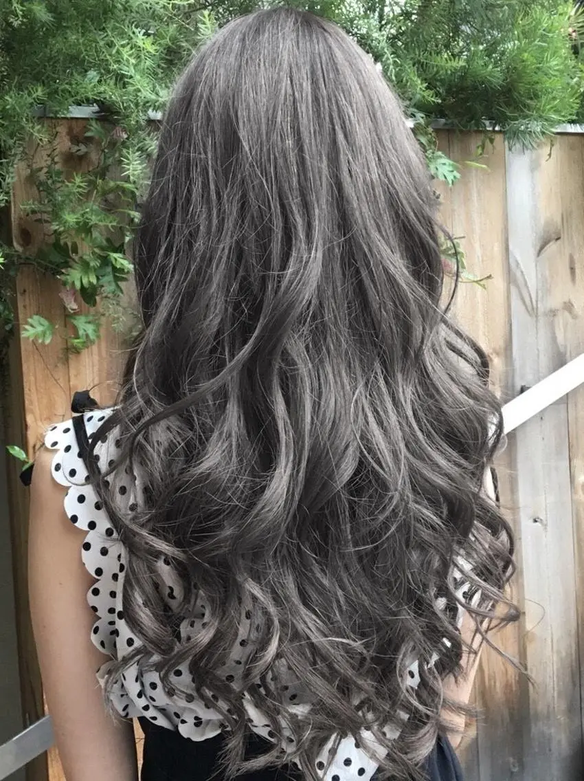 ロング カラー パーマ ヘアアレンジ Device ディバイスのヘアスタイル