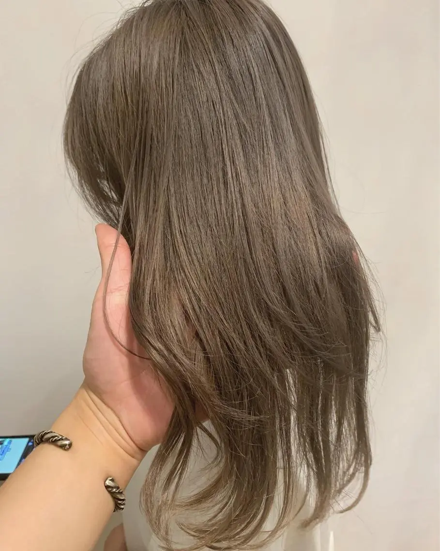 カラー 塚本 征也のヘアスタイル