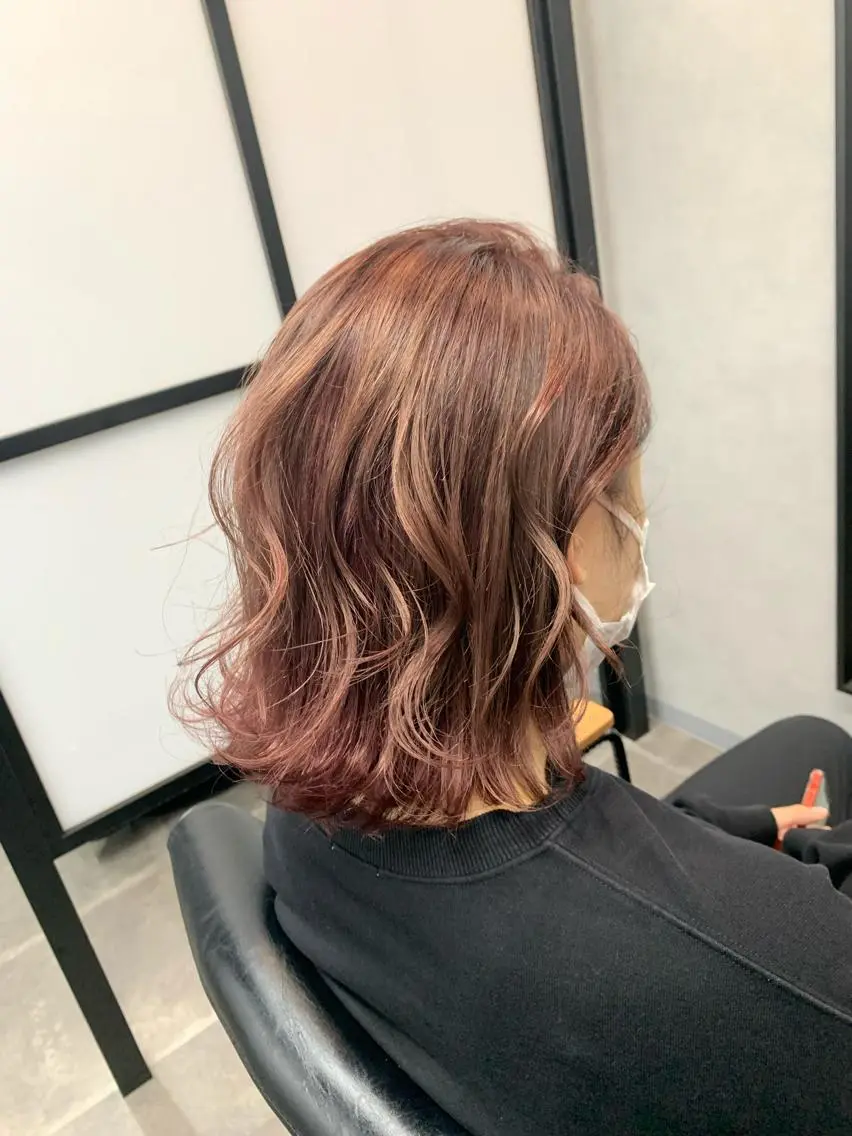 ミディアム ヘアカラー 菊地 旬のヘアスタイル