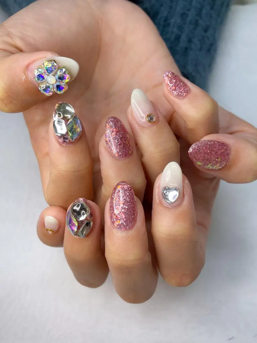 ネイル ハンドネイル Hisaka Mikiのネイルデザイン