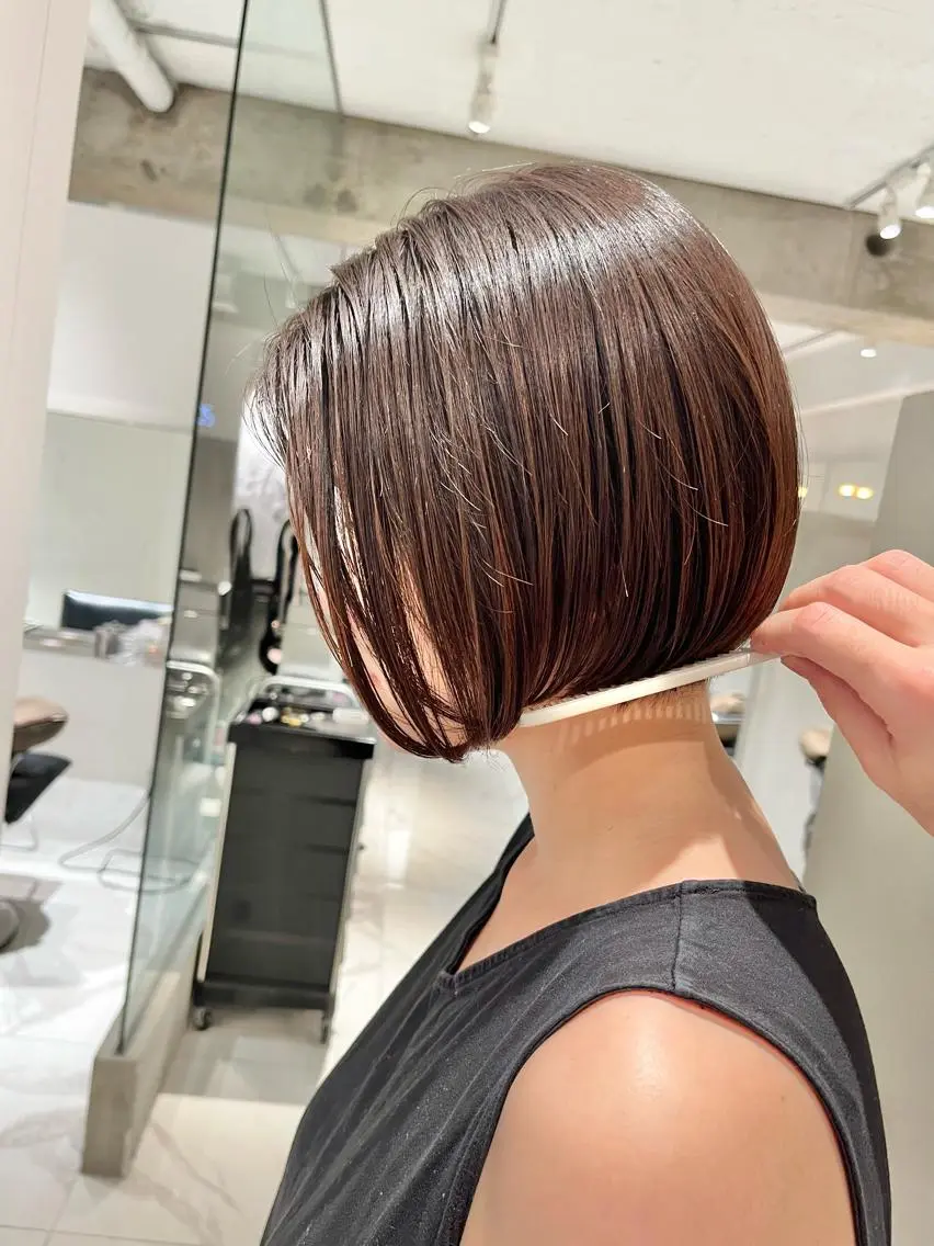ショート カラー ヘアアレンジ 切りっぱなしボブ ボブ メンズ眉毛サロン⚪️ マユクリア北千住西口の眉毛・アイブロウイメージ