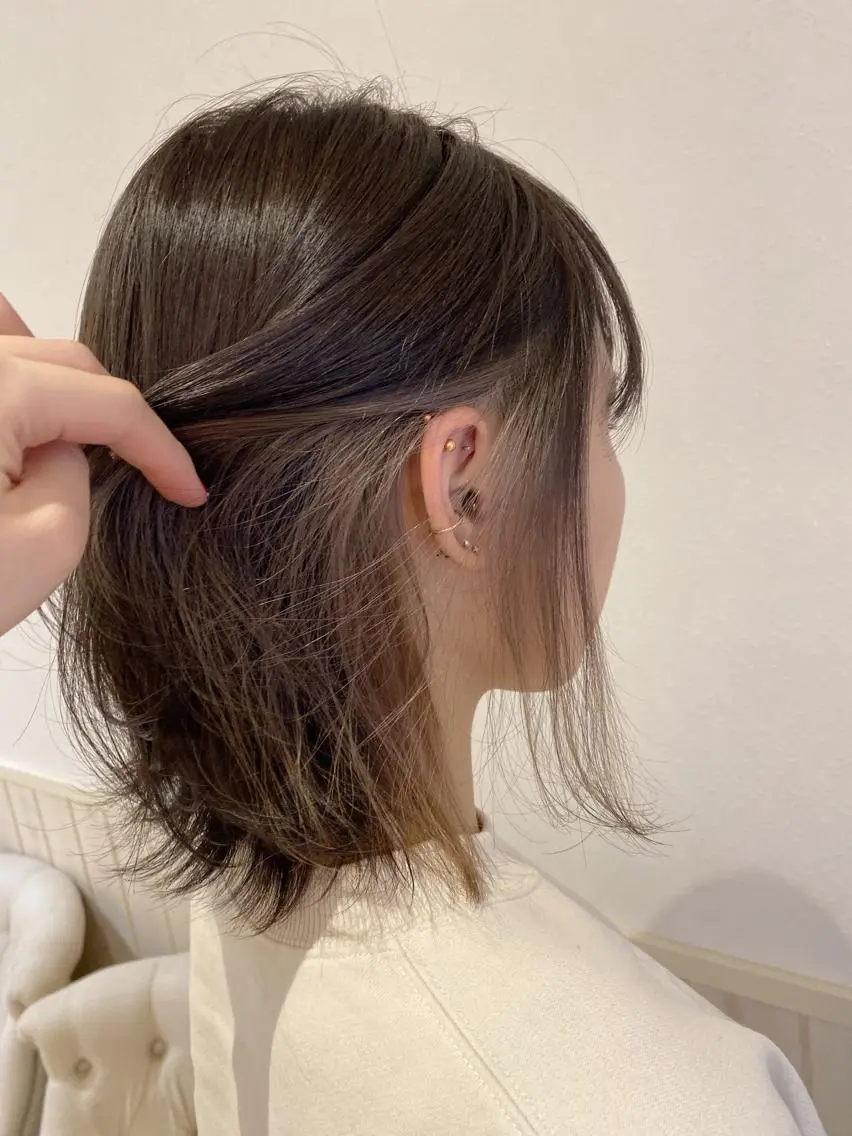 ミディアム カラー ヘアカラー 宮内 真乃のヘアスタイル