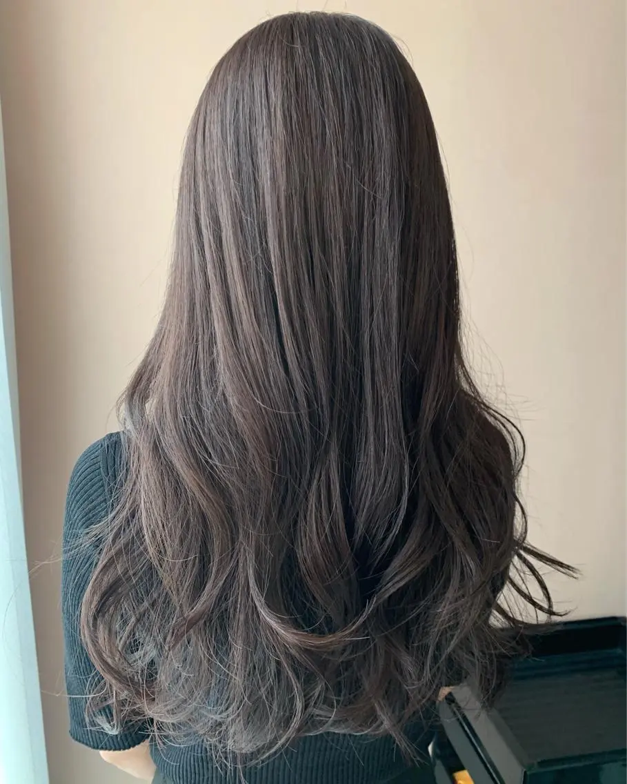 ロング カラー グレージュ ラベンダーカラー ラベンダーグレージュ ラベンダーグレー hubhair レイヤー/透明感のヘアスタイル