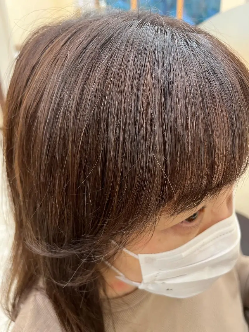 セミロング 河野 智亜紀のヘアスタイル