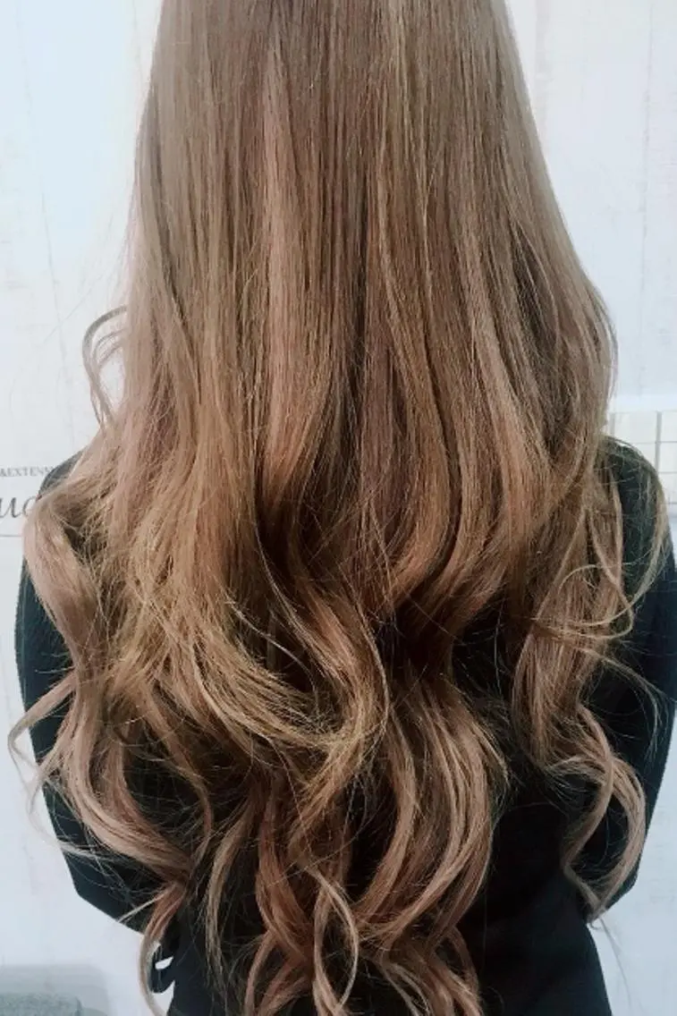 ロング カラー パーマ ヘアアレンジ チビ編み込みエクステ シールEXどぅ〜すのヘアスタイル