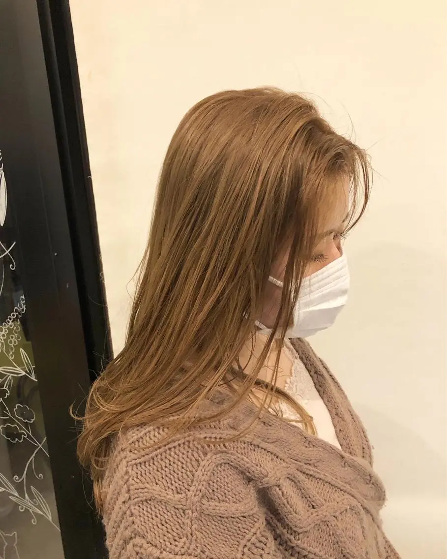 セミロング カラー ヘアアレンジ ベージュカラー ブリーチ ケアブリーチ メンズ特化✂️栗原 侑也のヘアスタイル