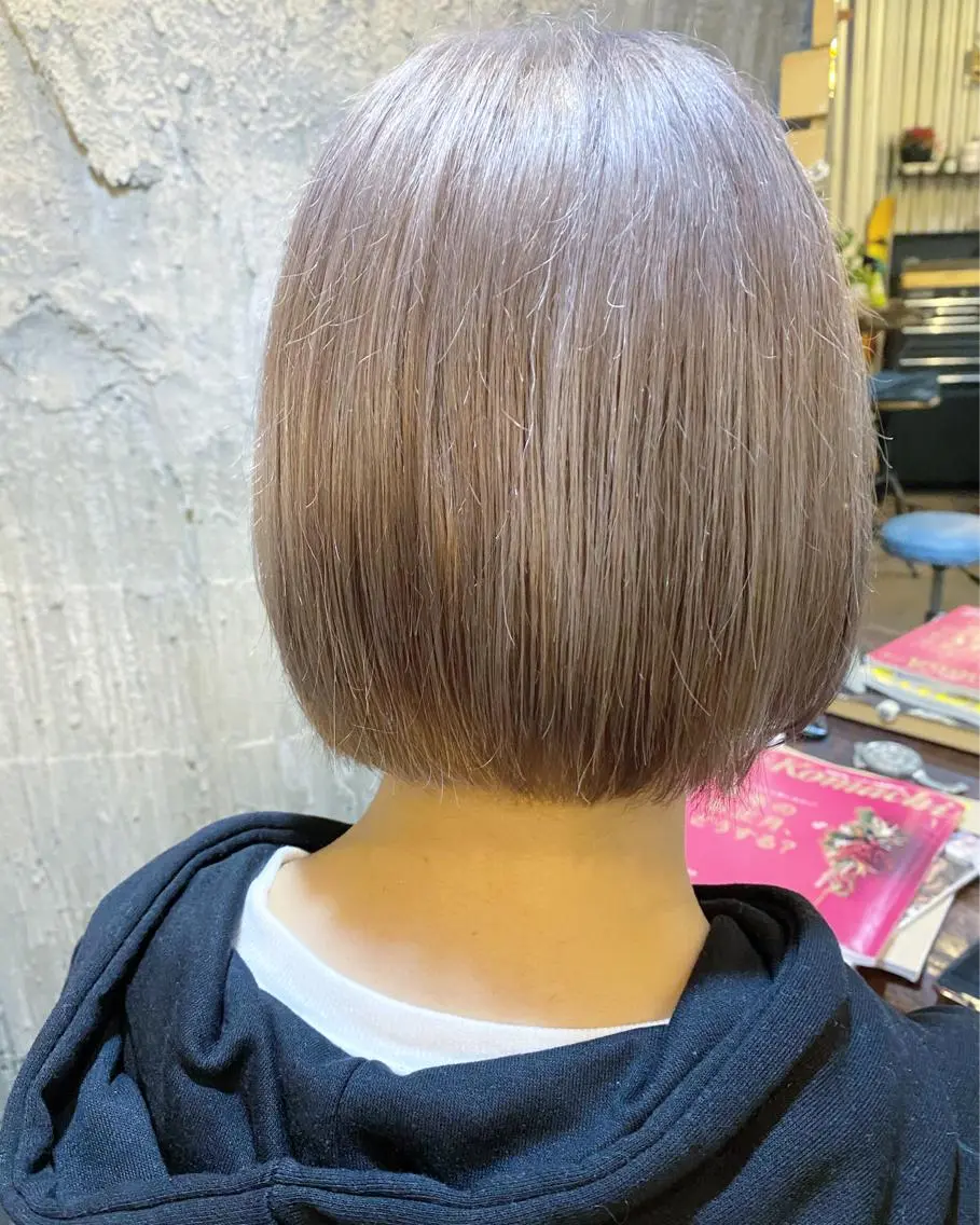 ショート カラー ベージュカラー ヘアカラー トリートメント 玉木 育実のヘアスタイル