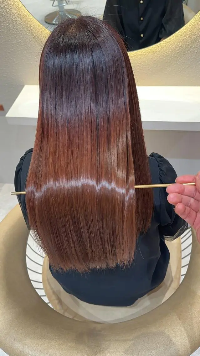 セミロング カット ヘアカラー 縮毛矯正 美髪縮毛矯正✨🫧 レイヤー川村利幸のヘアスタイル