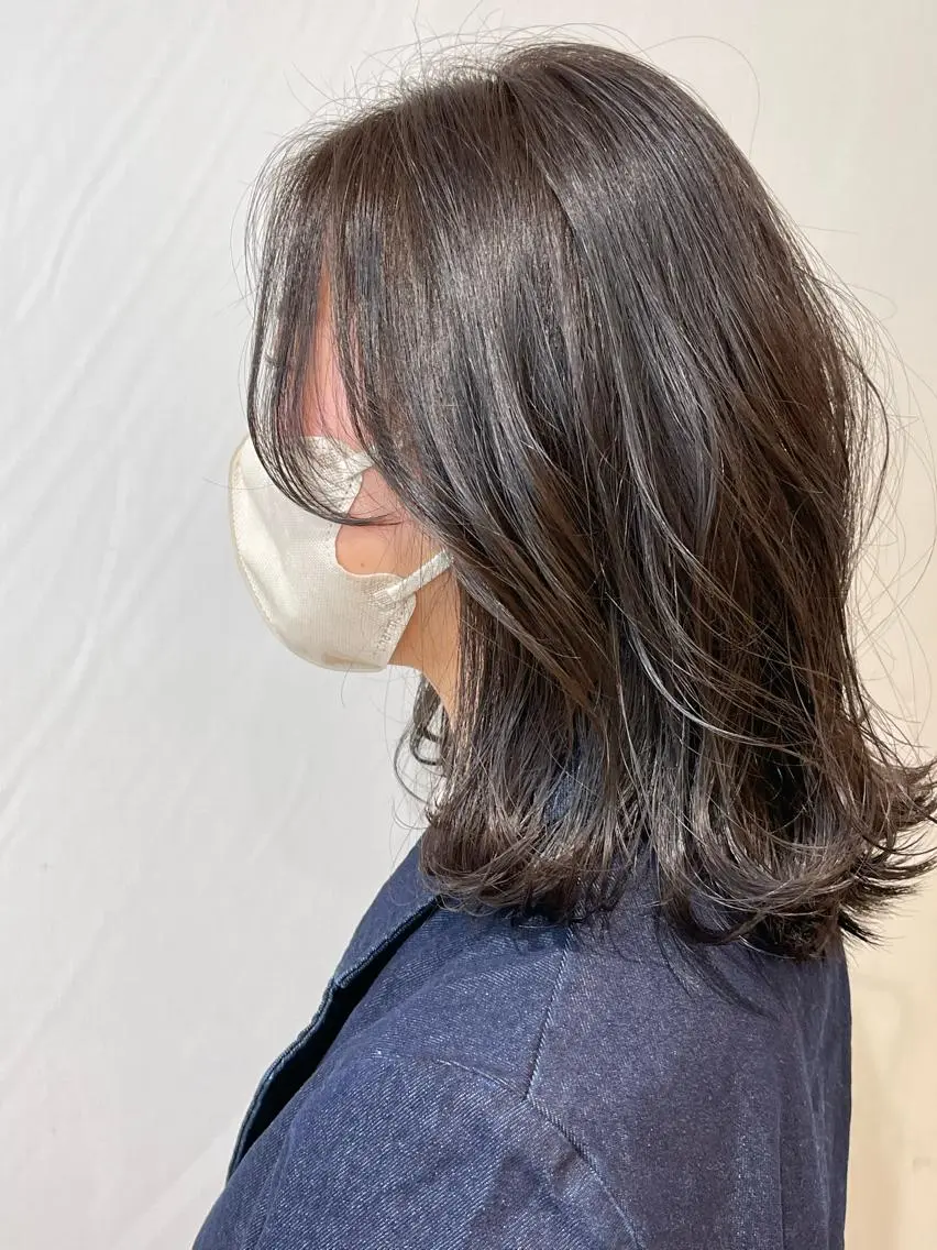 ミディアム カラー ブリーチ ブラウンカラー モカブラウン ブリーチなしカラー カット ヘアカラー トリートメント 髪質改善縮毛矯正 💎TOMOのヘアスタイル