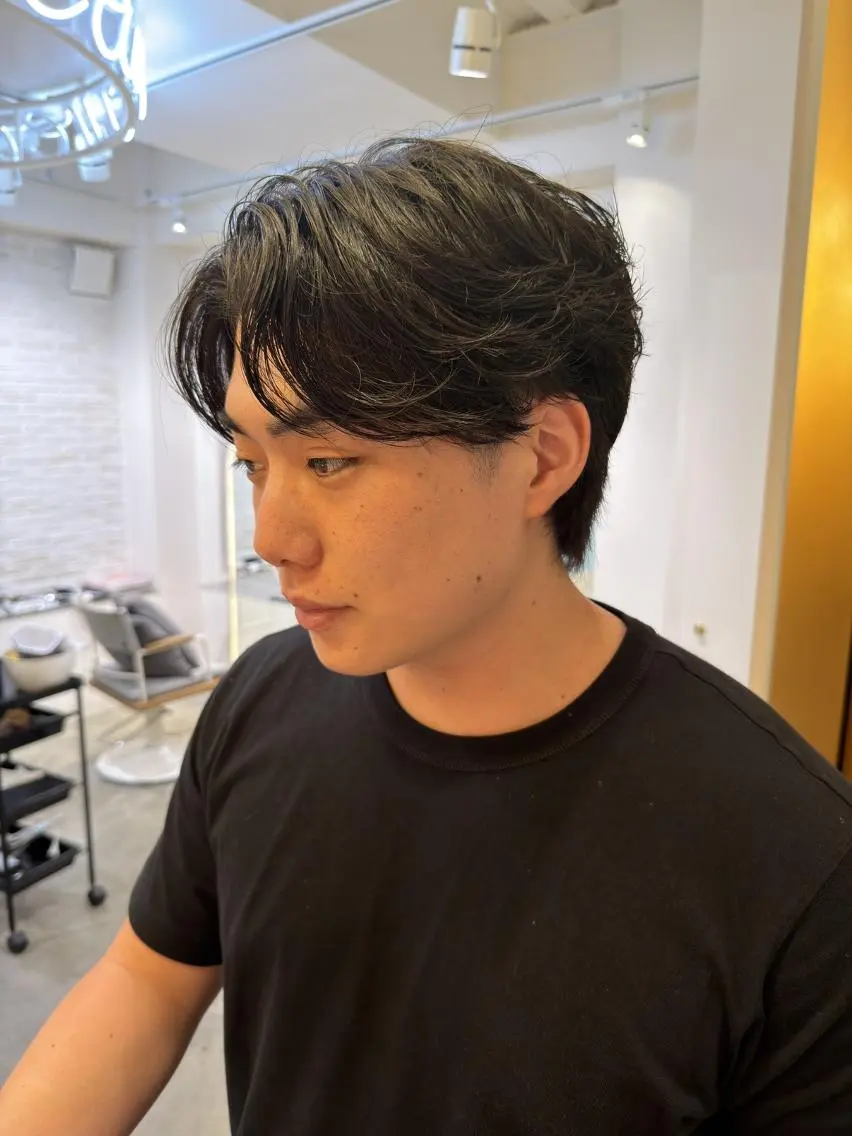 メンズ カット パーマ 荒木 千奈のヘアスタイル
