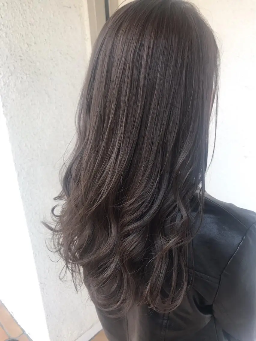 セミロング カラー ニュアンスパーマ/ レイヤー/茶屋町のヘアスタイル