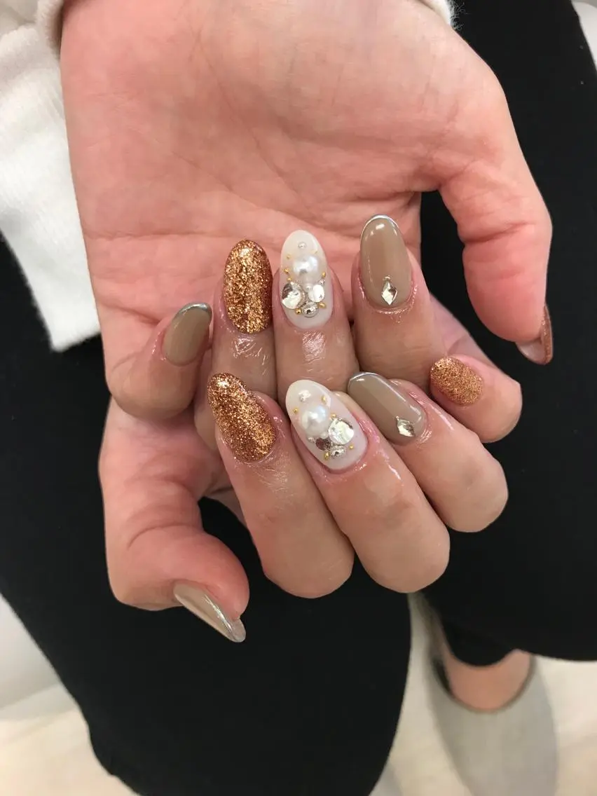 ネイル ハンドネイル Hisaka Mikiのネイルデザイン