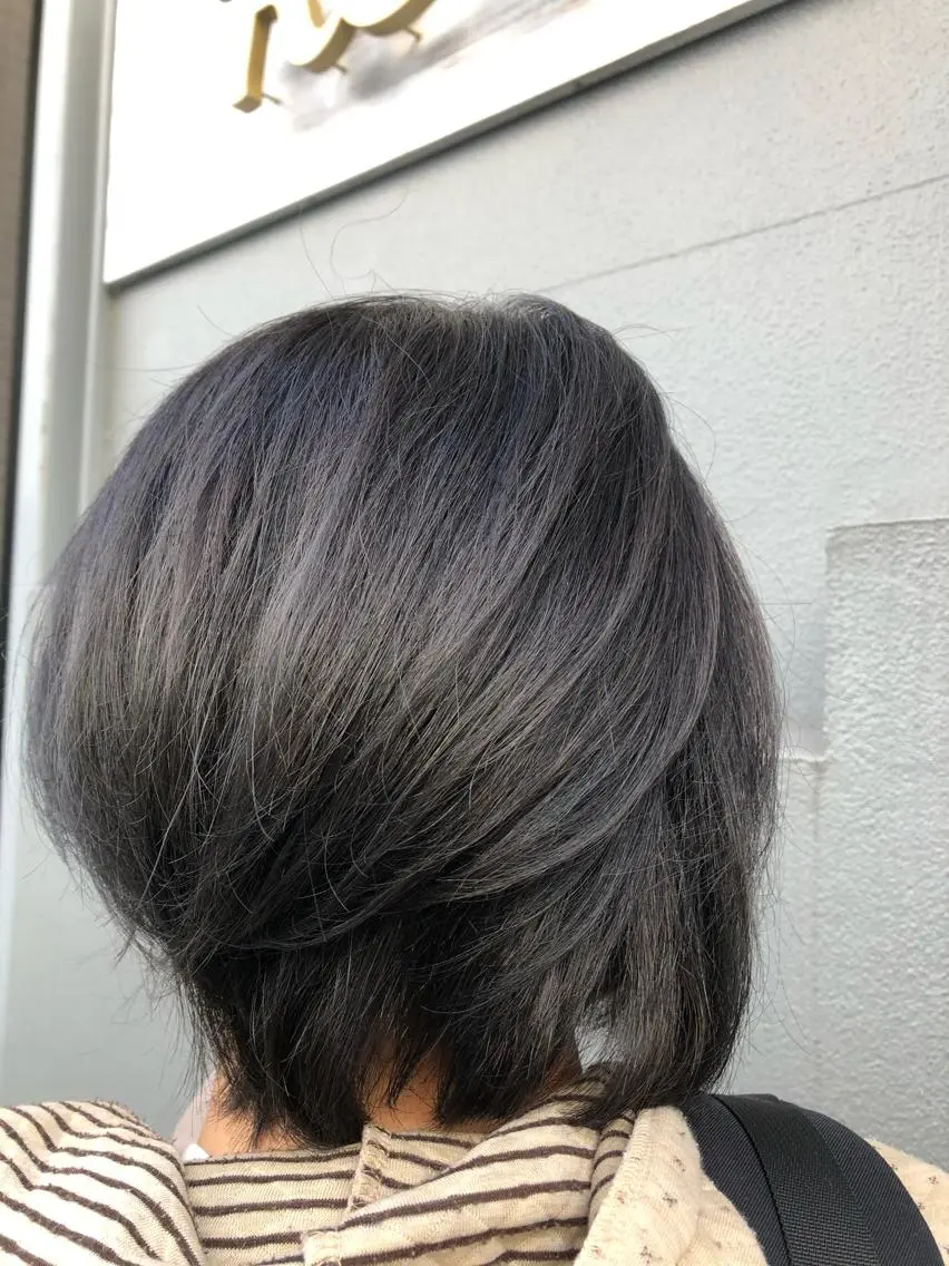 ミディアム ヘアカラー 🐆アンドウ チカコ🦓のヘアスタイル