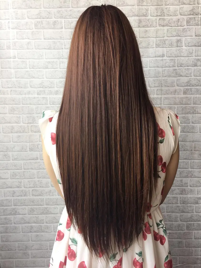 ロング カット 縮毛矯正 足立 磨咲のヘアスタイル