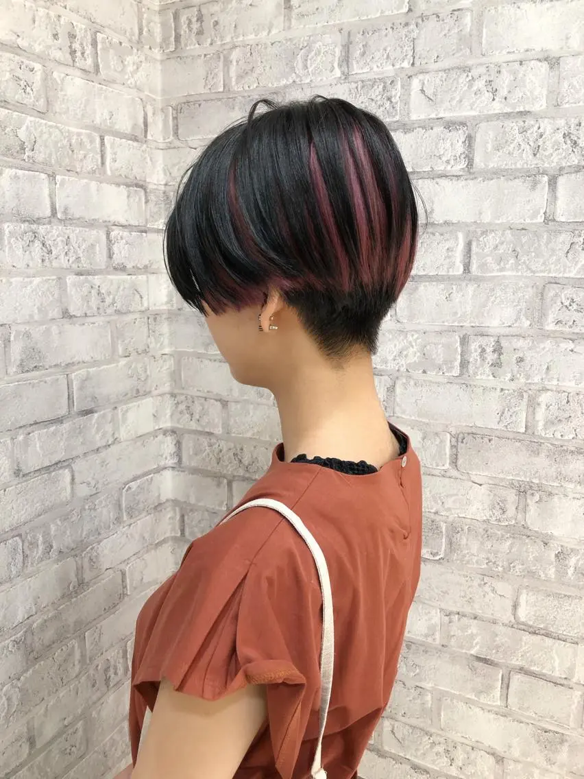 ショート カラー インナーカラー ショートヘア カット ヘアカラー トリートメント 秋山 幸太のヘアスタイル