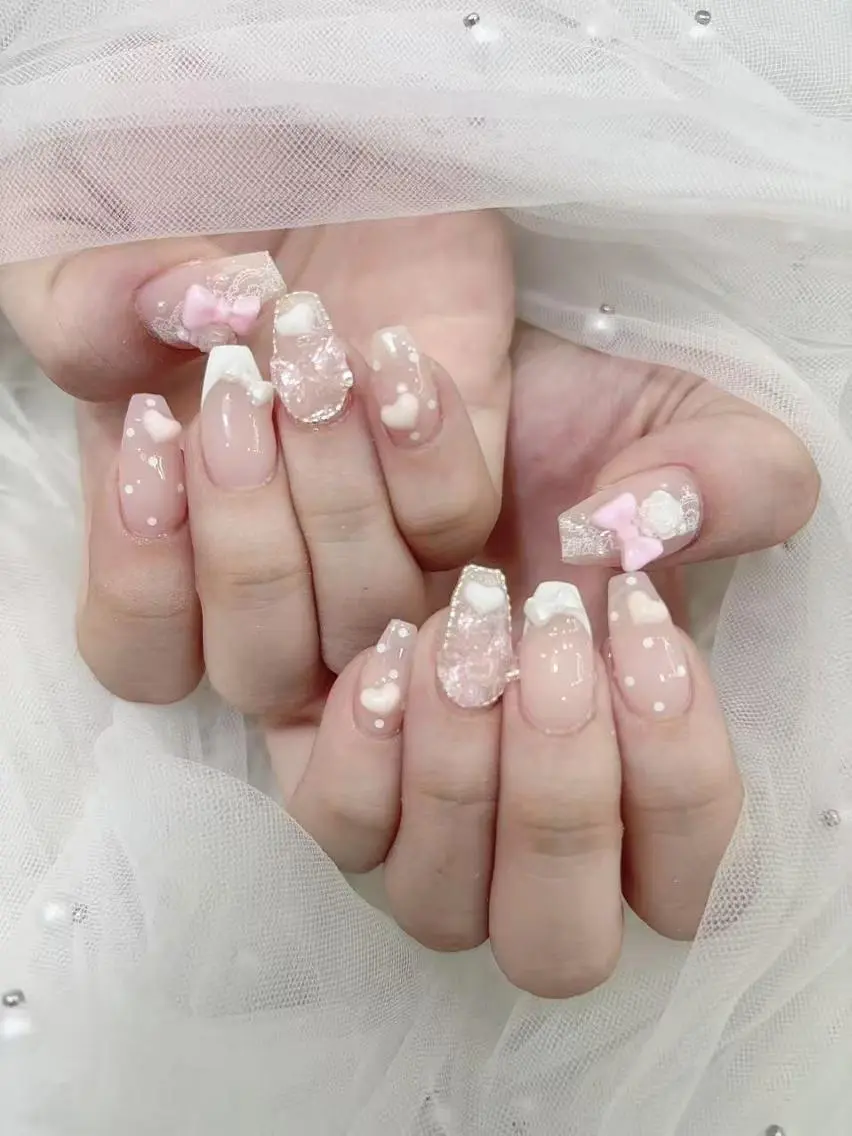 ネイル アートネイル ハンドネイル ユリ kbiのネイルデザイン