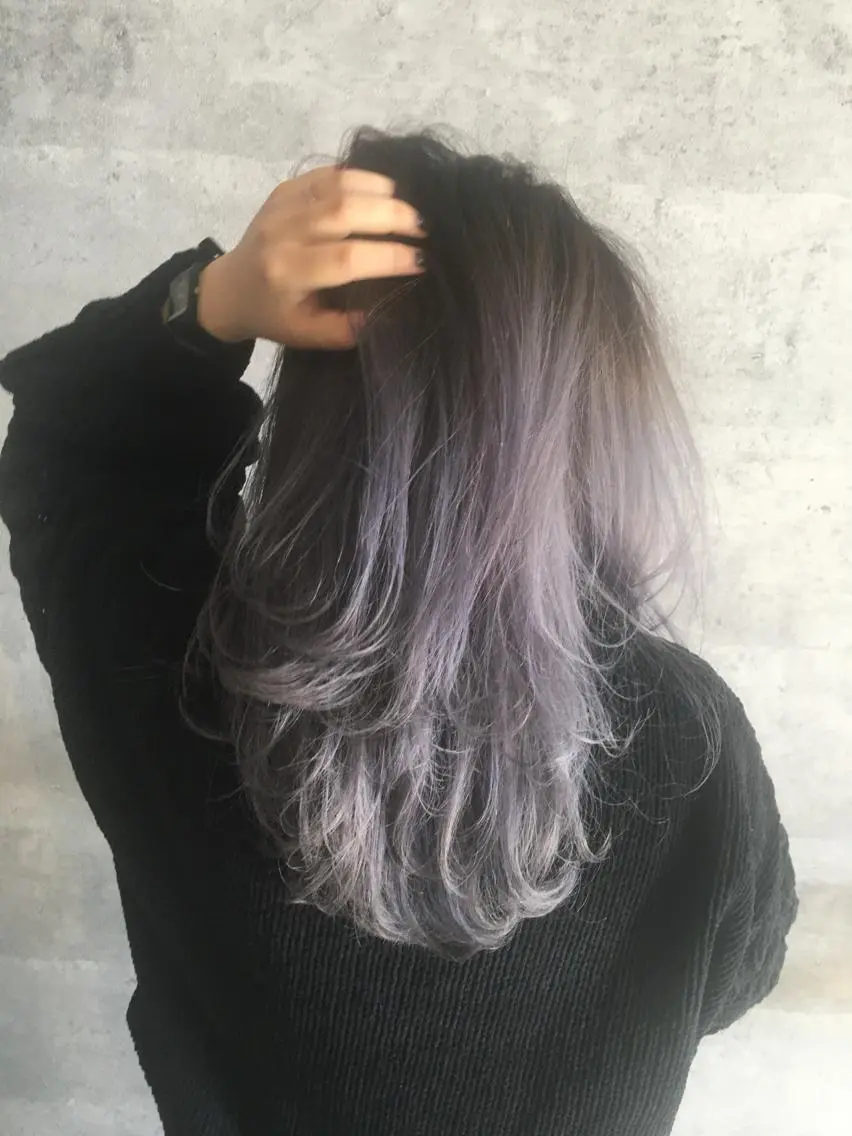 ロング カラー グラデーションカラー ラベンダーカラー レイヤーカット カット ヘアカラー hair salon Glanzのヘアスタイル