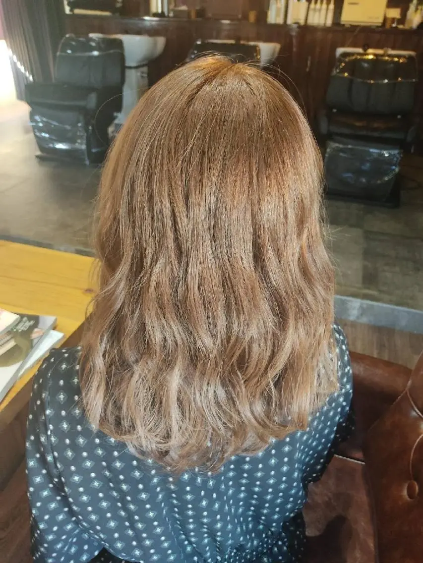 セミロング カラー カット ヘアカラー トリートメント ルーキス やまざきのヘアスタイル