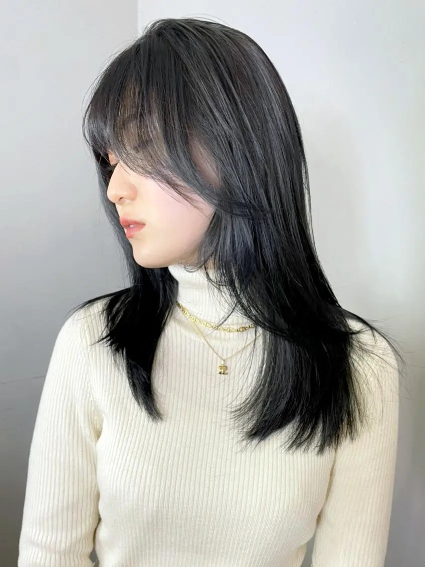 ミディアム カラー パーマ ヘアアレンジ レイヤーカット ストレートパーマ ITbyALBUM 浦和店のヘアスタイル