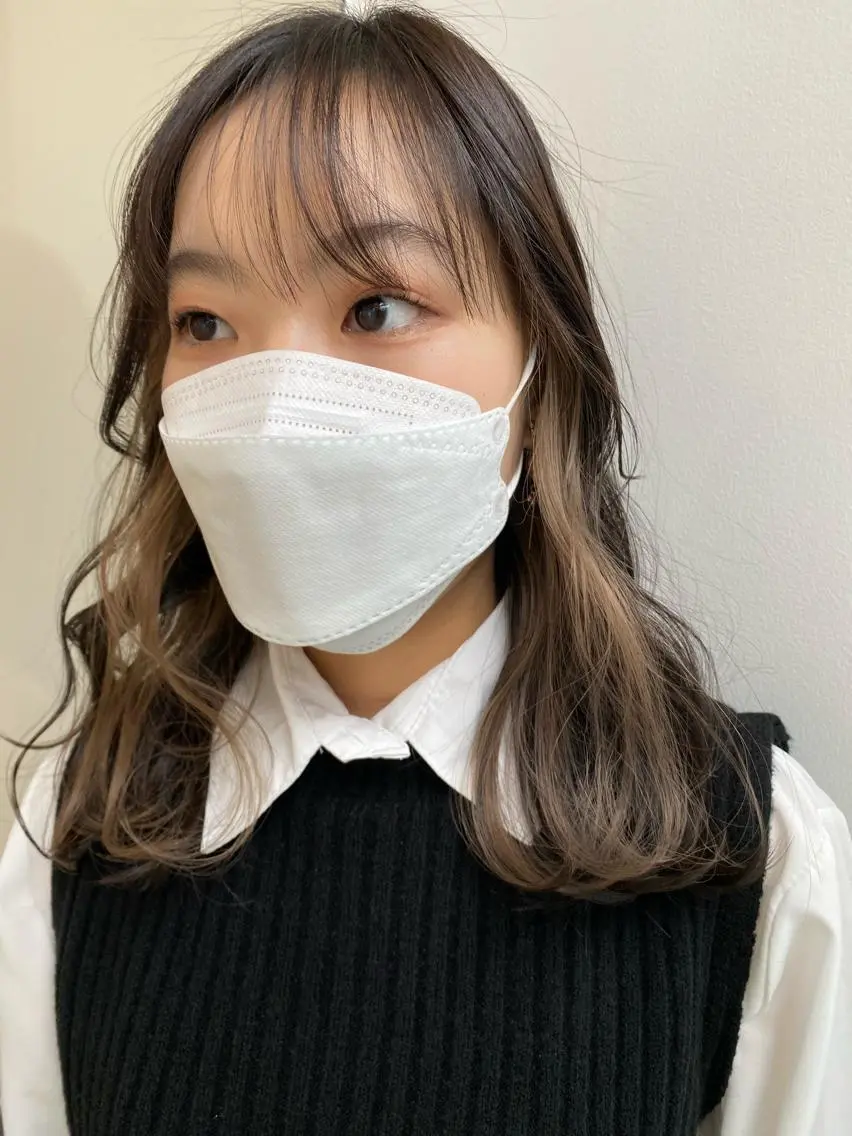 ロング サトウ ナナのヘアスタイル