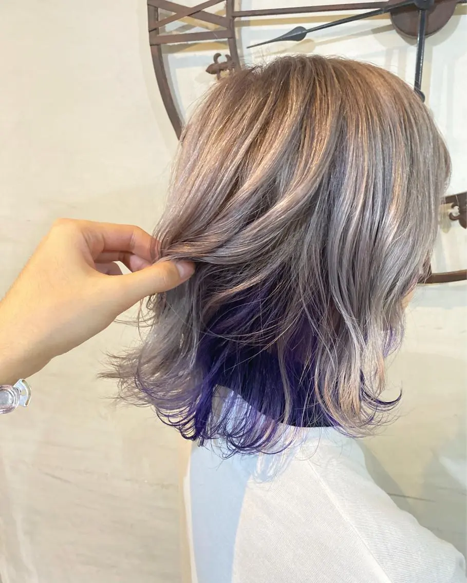 ミディアム パープルカラー Tsuyoki .のヘアスタイル