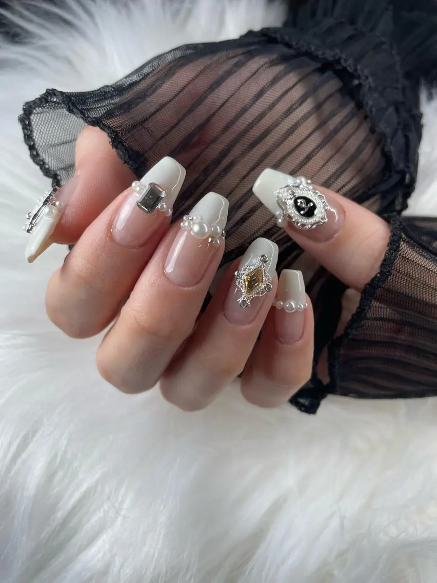 ロング ネイル ワンホンネイル ufu.nail yuukiのネイルデザイン