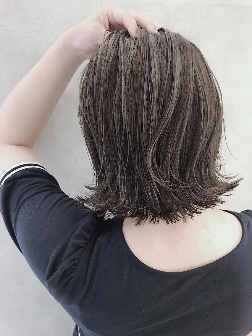 ショート カラー アディクシーカラー ブリーチ ケアブリーチ ダブルカラー ハイライトカラー MOU namba ムウナンバのヘアスタイル