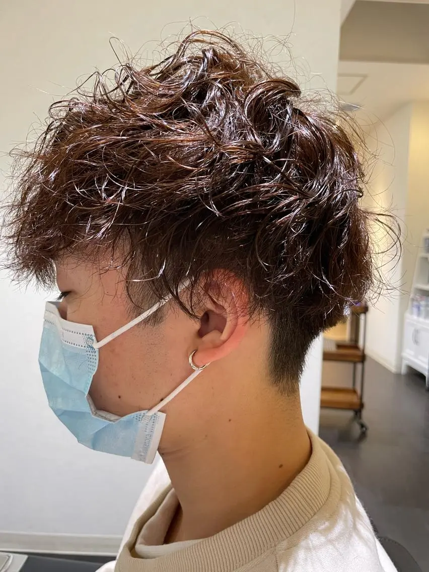 メンズ メンズパーマ カット ヘアカラー トリートメント CHIKA Rimのヘアスタイル