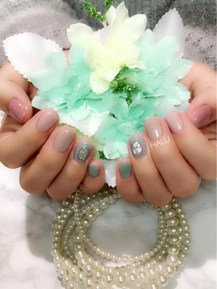 ネイル クリアネイル グラデーション オフィスネイル パステルネイル シンプルネイル HALU ハルのネイルデザイン