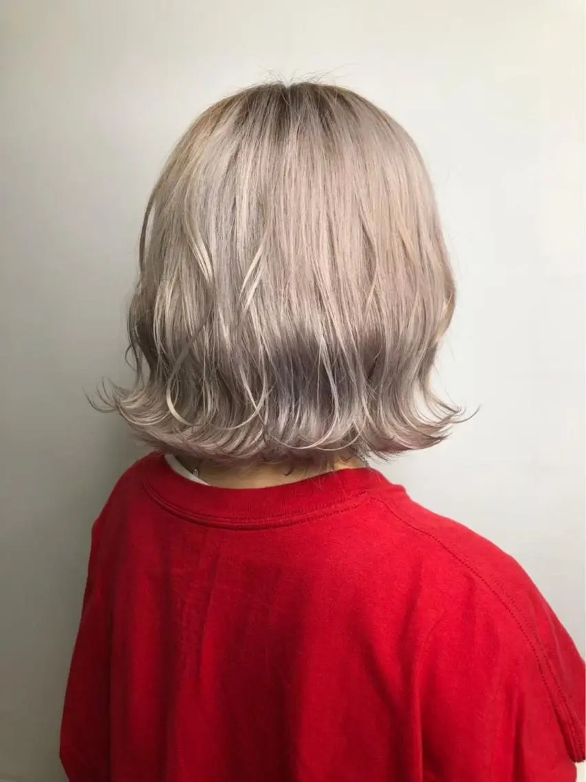 ミディアム カラー ヘアアレンジ 口コミ高評価✨ 安達ももかのマツエク・マツパデザイン