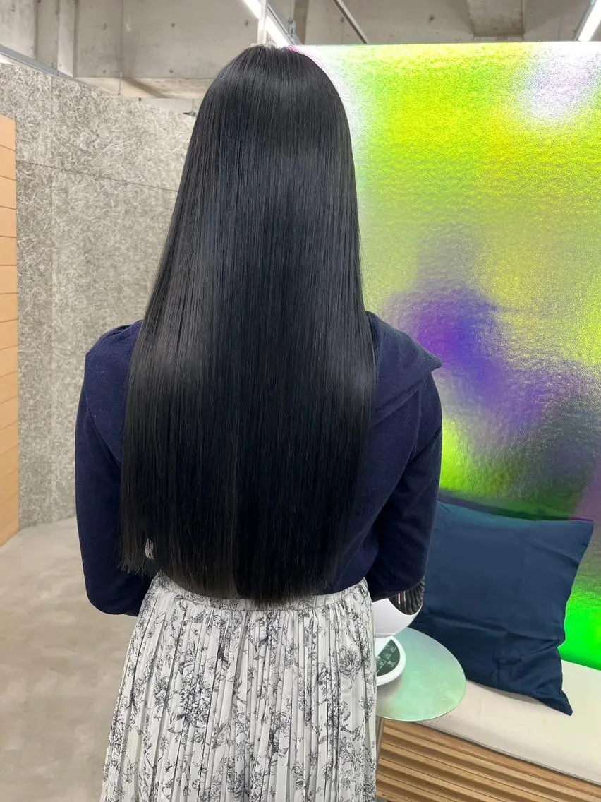 ロング ヘアアレンジ パーマ カラー アディクシーカラー アッシュ ベージュカラー ブラウンカラー ブラウンベージュ カット 縮毛矯正 トリートメント 【ヘアケア特化型】 newi天王寺のヘアスタイル