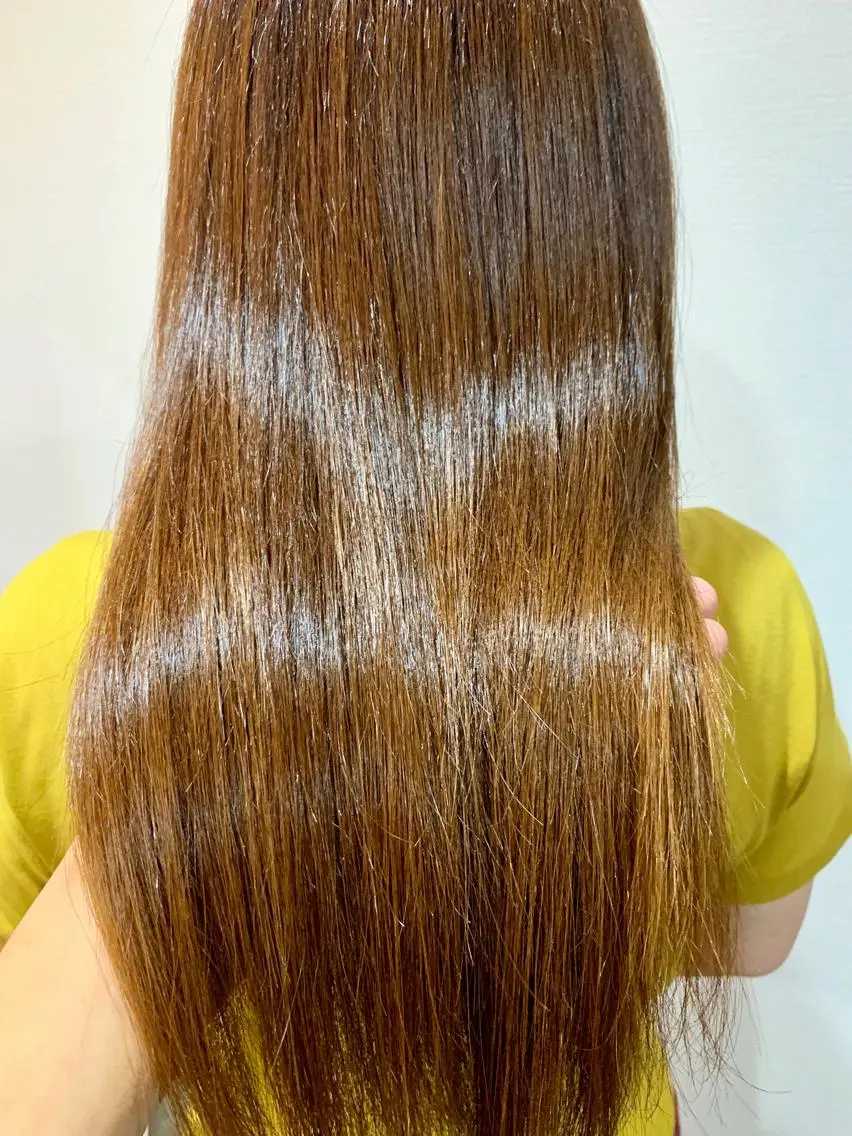 セミロング トリートメント yoshihara yuukiのヘアスタイル