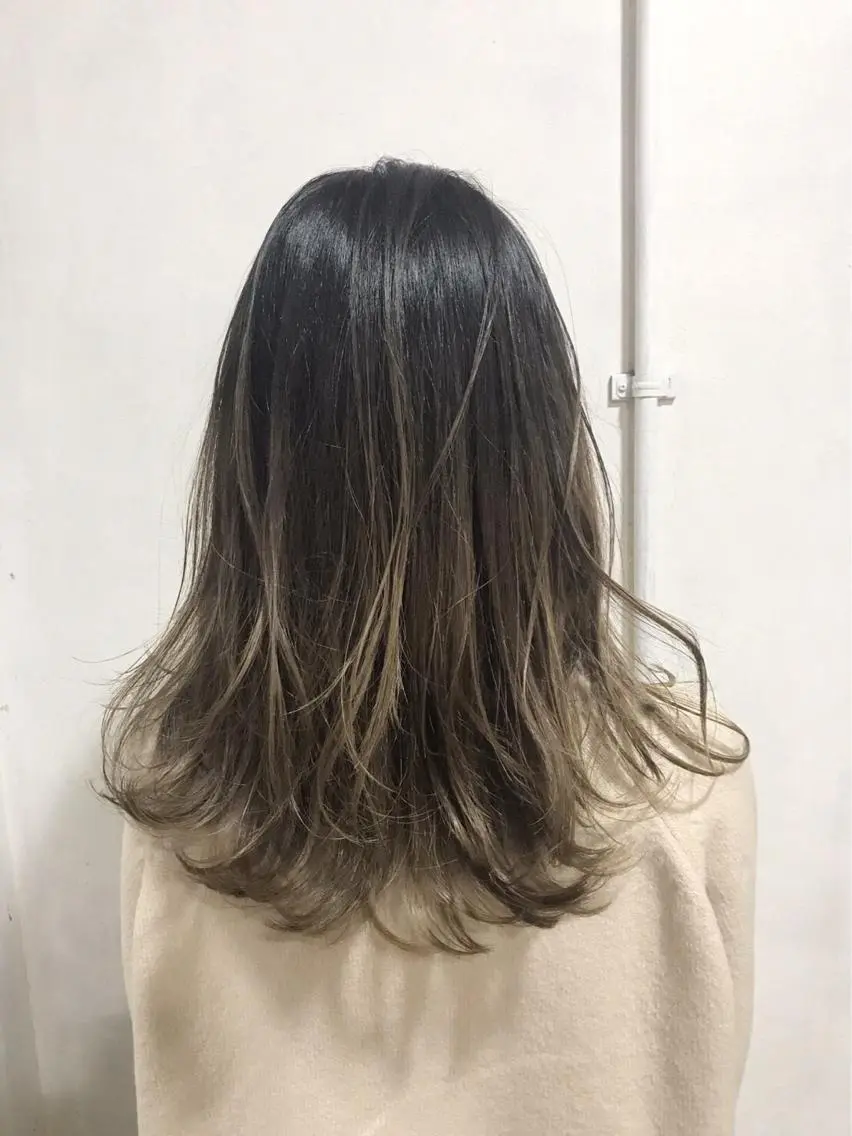 ミディアム カラー ヘアアレンジ ミニボブ/ブリーチ 🌈MISATOのヘアスタイル