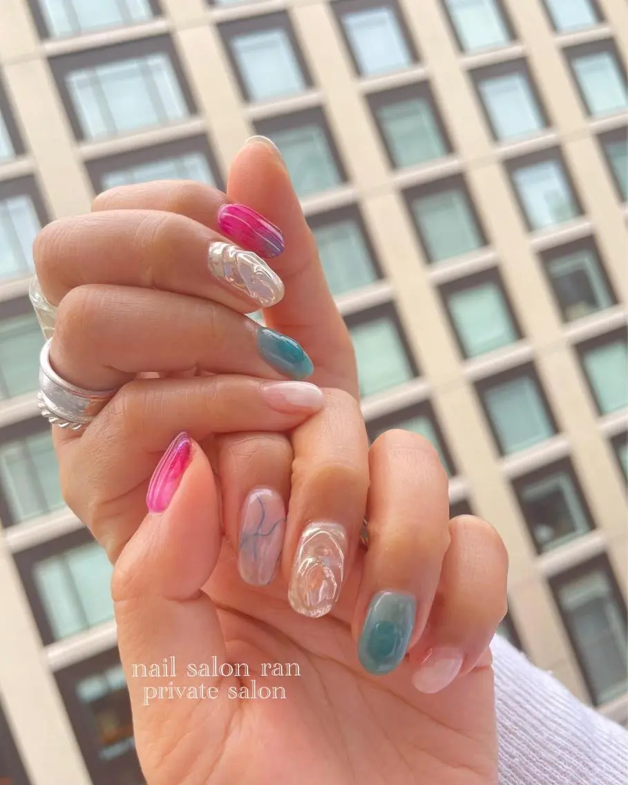 ネイル ニュアンスネイル nailsalon ranのネイルデザイン