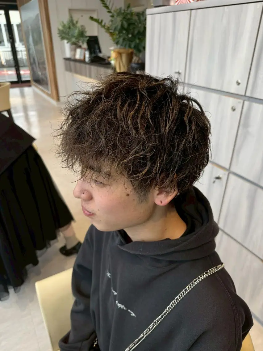 メンズ フェードカット メンズ韓国風 韓国マッシュ マッシュ メンズパーマ メンズ特化🏆 田中滉のヘアスタイル