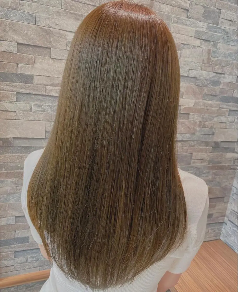 ロング カラー 蟹江 聡太✨レイヤーカットのヘアスタイル