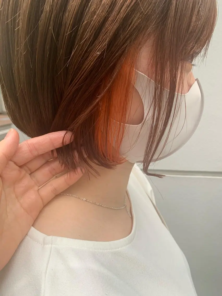ショート カラー ヘアアレンジ サナ🌱 切りっぱなしボブのヘアスタイル