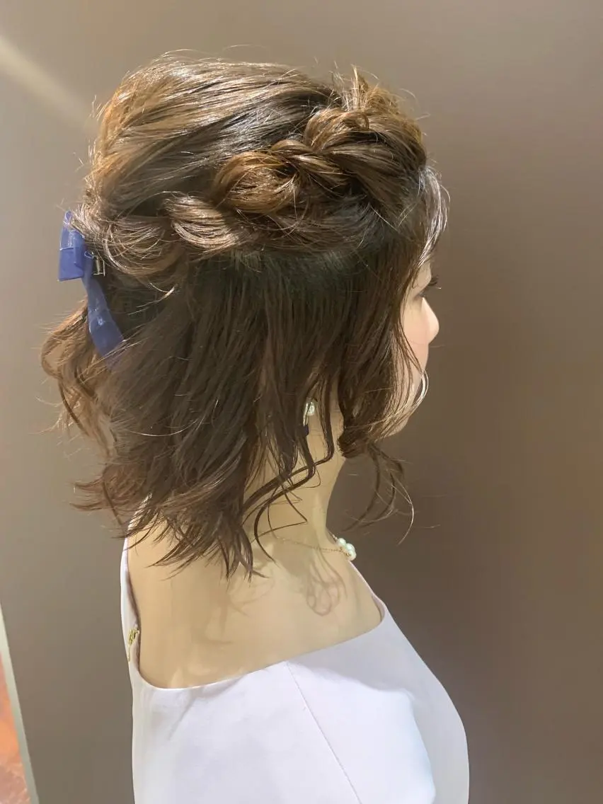 ミディアム ヘアアレンジ きむえり/髪質改善 /うねり広がり改善のヘアスタイル