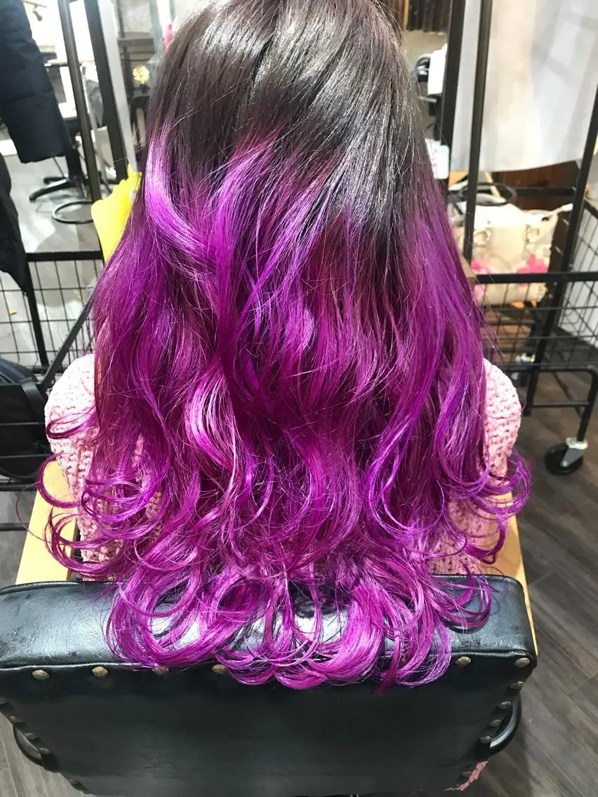 ロング アッシュ パープルカラー 家田 竜のヘアスタイル
