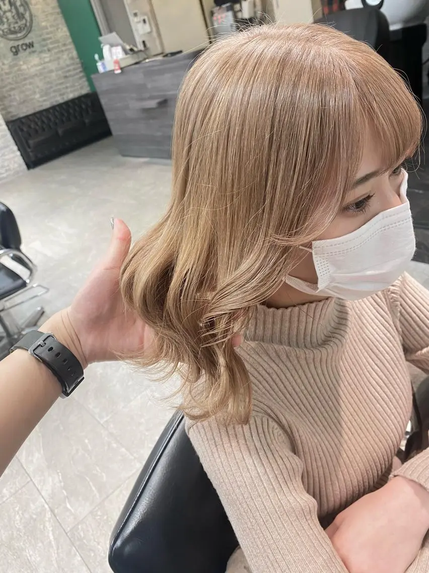 セミロング カラー ブリーチ ケアブリーチ ハイトーンカラー 🤍韓国風ヘア 柴田真帆🤍のヘアスタイル