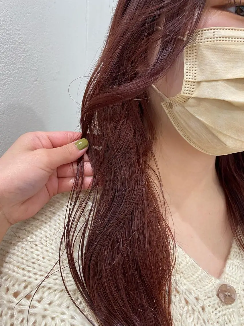 ロング ヘアカラー 🐩透明感ミルクティ ーピンクニイナ🐩のヘアスタイル