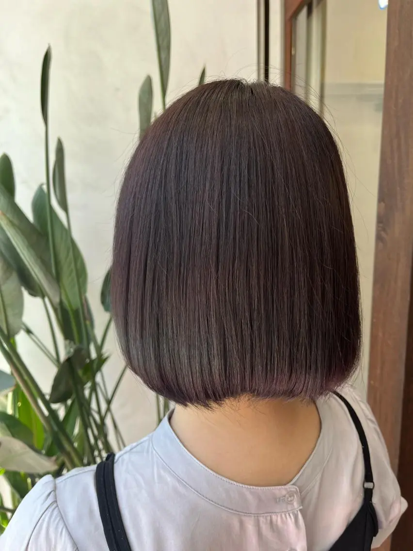 ショート カラー 透明感/低ダメージ インナー🩵角田紗雪のヘアスタイル