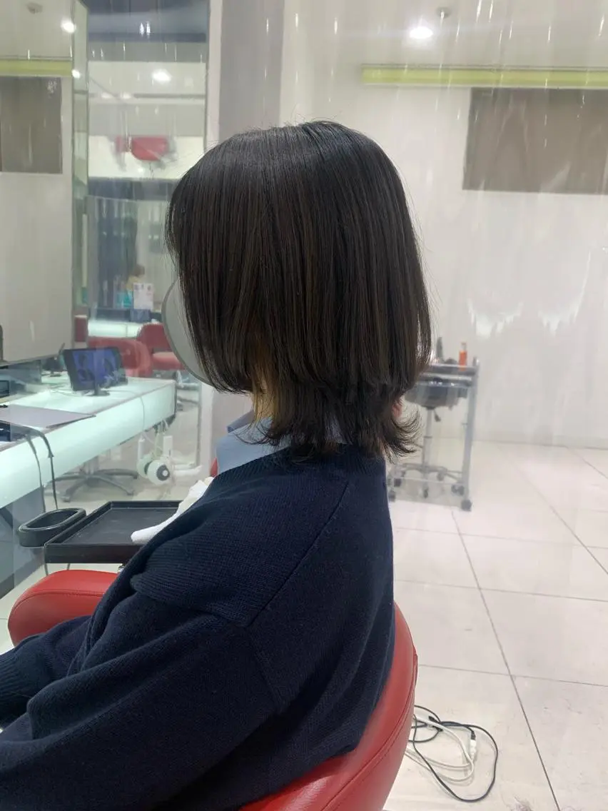 ショート ボブ ウルフカット ウルフボブ 立山 綾華のヘアスタイル