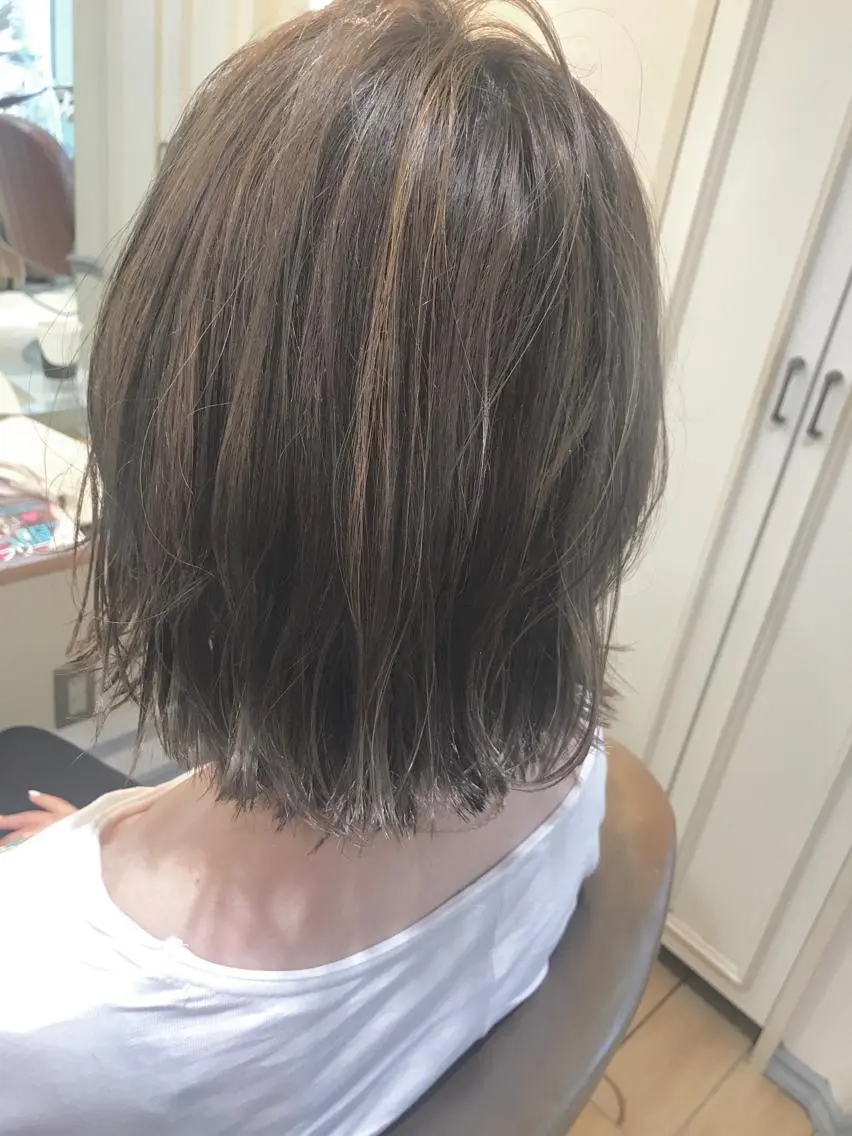 ミディアム カラー アッシュ ハイライトカラー ハイライト パーマ×ウルフカット koya☆のヘアスタイル